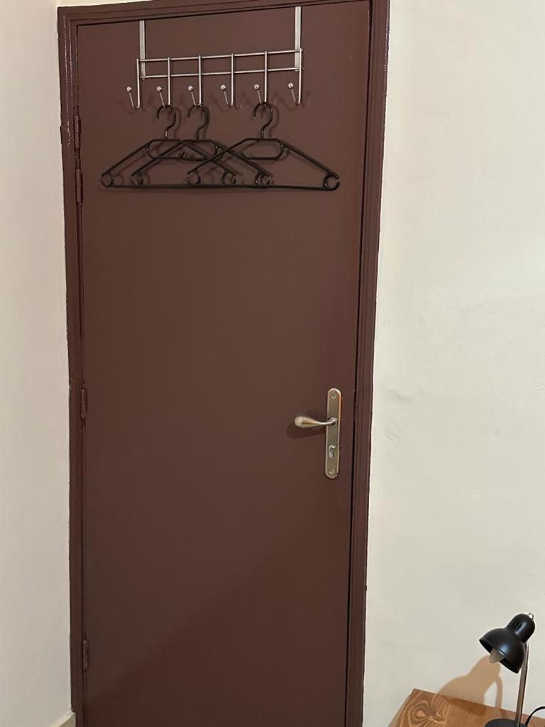 Appartement Spacieux Chez Keur Matou - F2 Dakar Eksteriør bilde