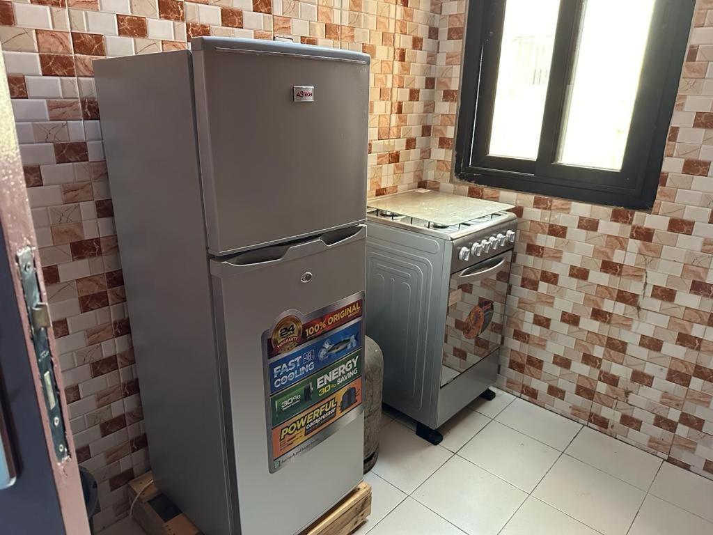 Appartement Spacieux Chez Keur Matou - F2 Dakar Eksteriør bilde